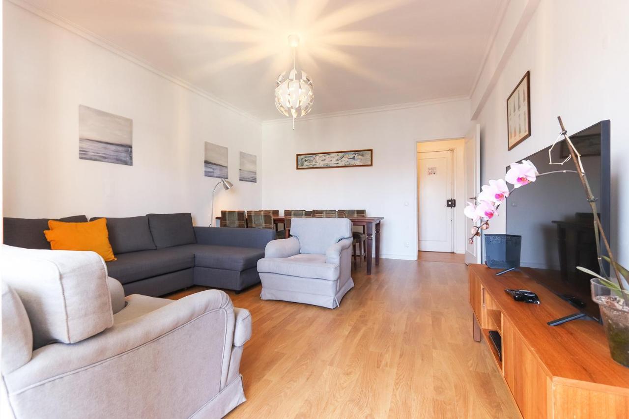 Appartamento Oeiras Balcony By Hosty Esterno foto
